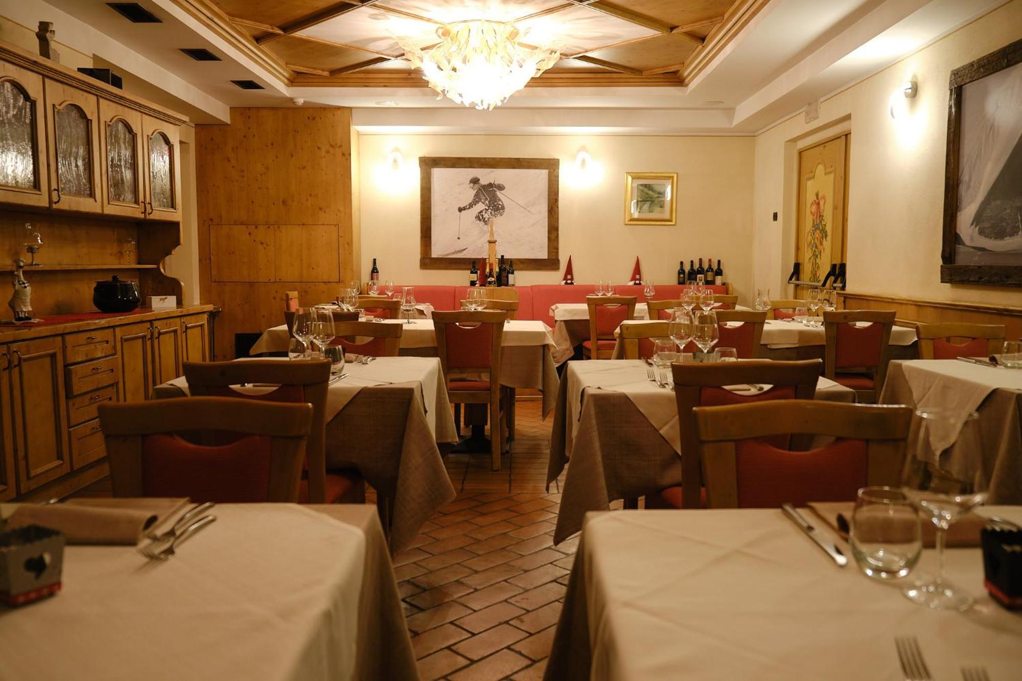 Hotel Bes & Spa Claviere Kültér fotó
