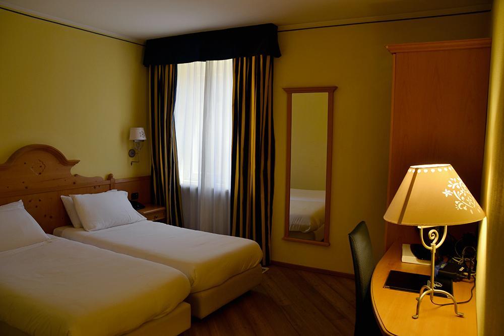 Hotel Bes & Spa Claviere Kültér fotó