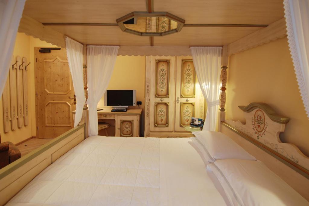 Hotel Bes & Spa Claviere Kültér fotó